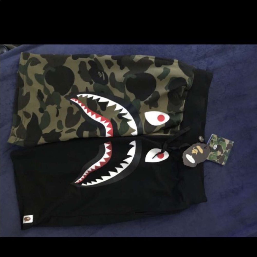 BAPE SHORTS